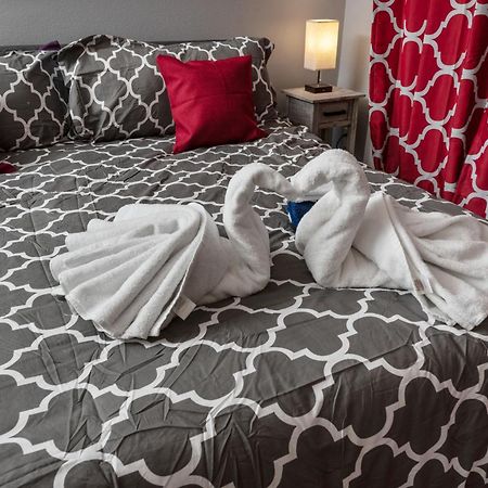 Urban Retreat 1Br With Free Park Apartment Хюстън Екстериор снимка