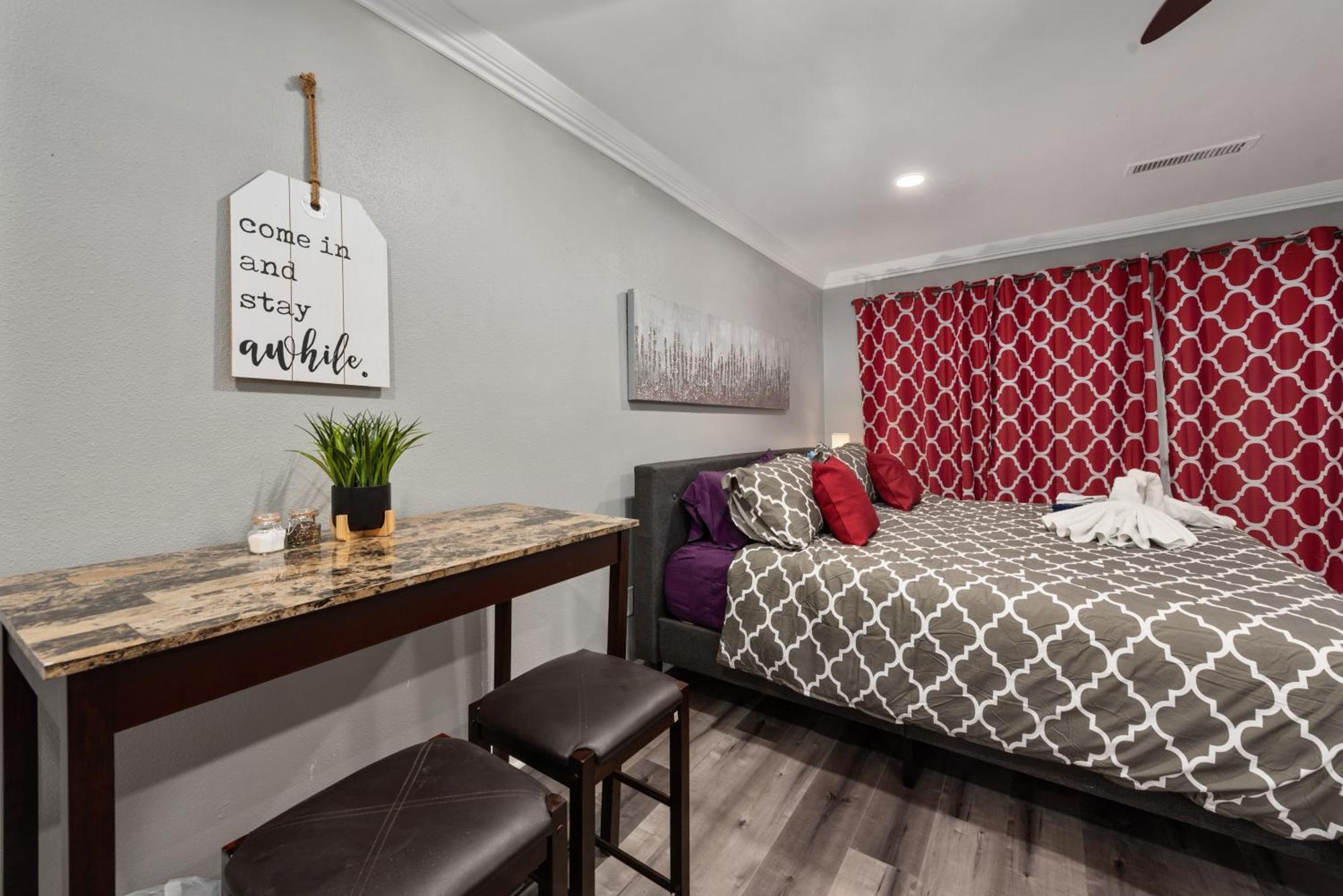 Urban Retreat 1Br With Free Park Apartment Хюстън Екстериор снимка